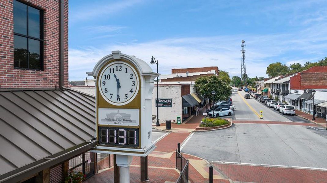 Image 45 of a home in Greyton Springs Place.