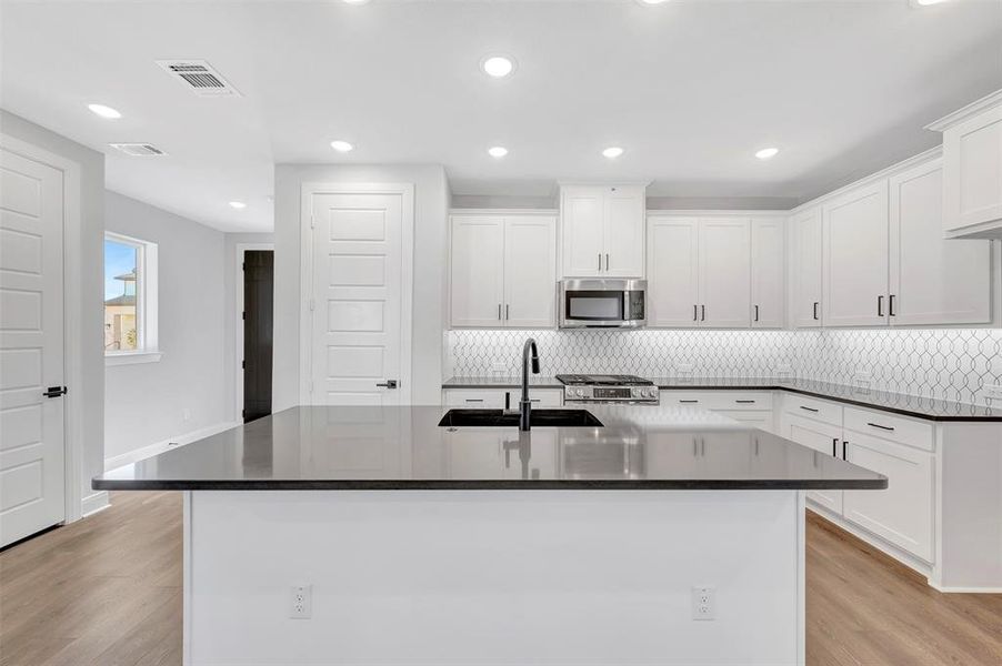 Furnished interior view inside a new home in Painted Tree Woodland West – Cottages, McKinney (Image 7).
