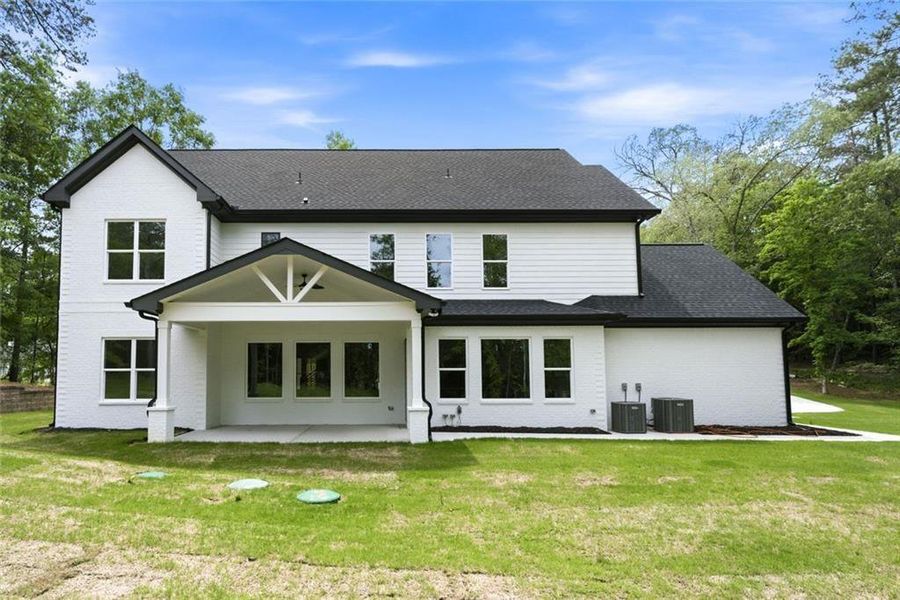 Exterior details and patio area of a home in , Lawrenceville (Image 30).