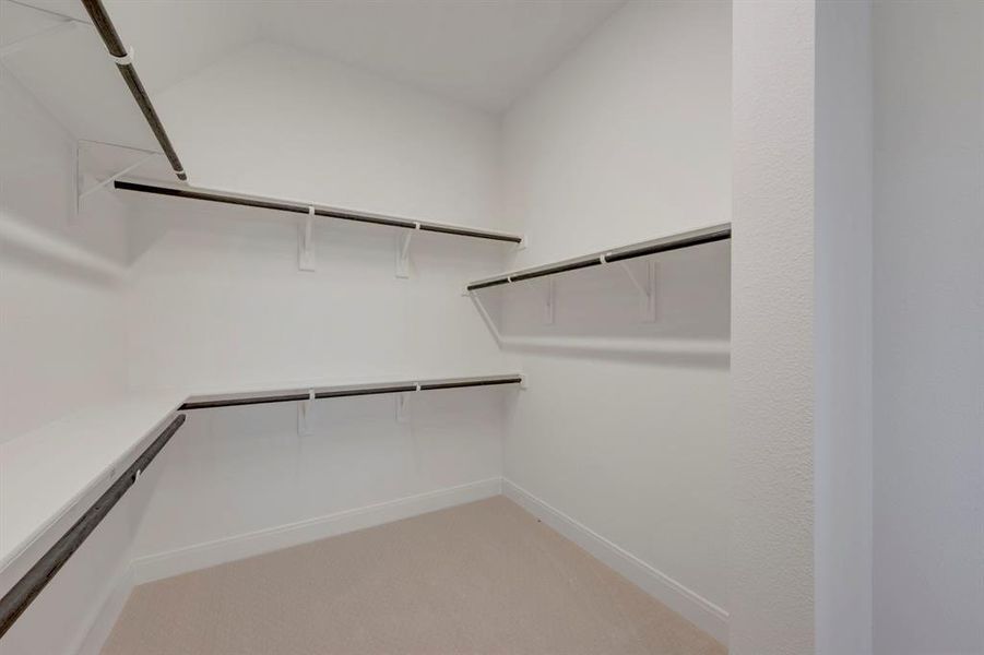 Spacious, unfurnished interior of a new home in Creekshaw – Gardens, Royse City (Image 19).