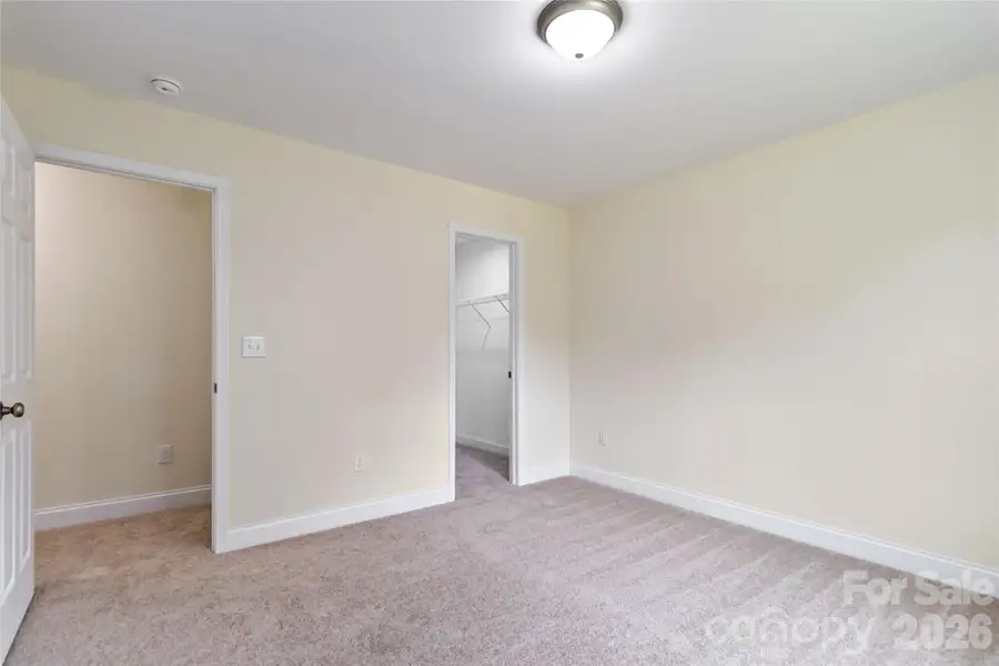 Spacious, unfurnished interior of a new home in , Monroe (Image 7).