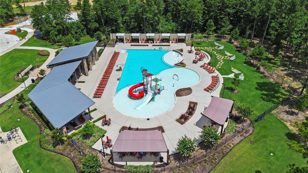 Community photo Community photo