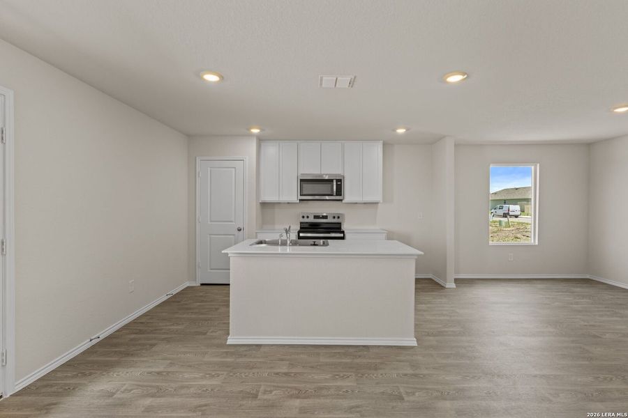 Furnished interior view inside a new home in Swenson Heights, Seguin (Image 11).