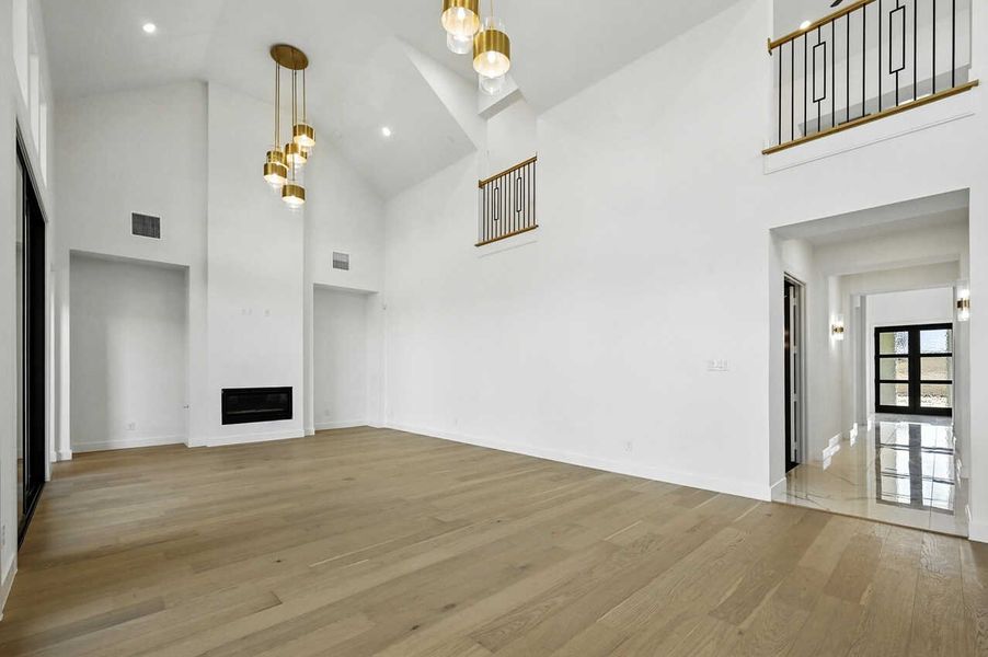 Family Room/Dining Room