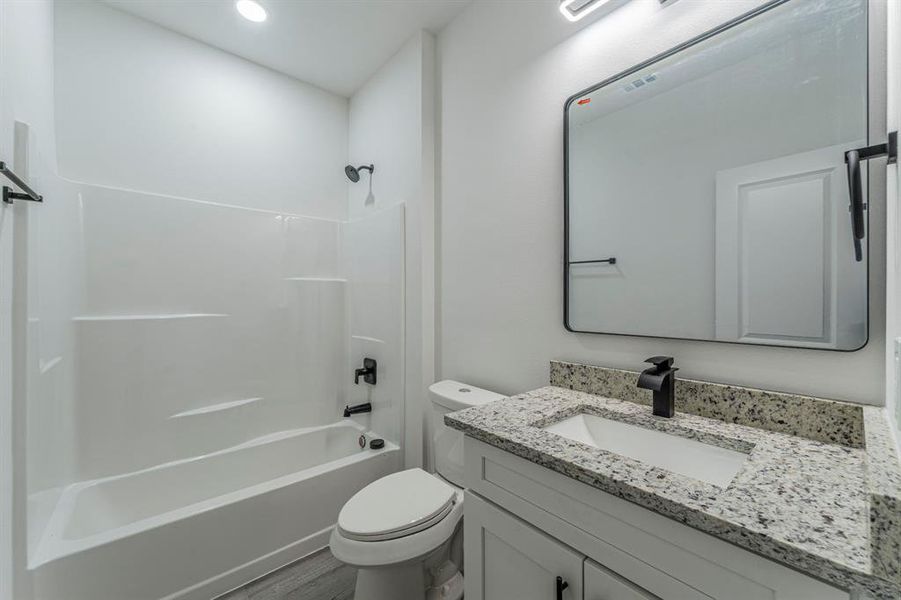 Furnished interior view inside a new home in , Malakoff (Image 7).