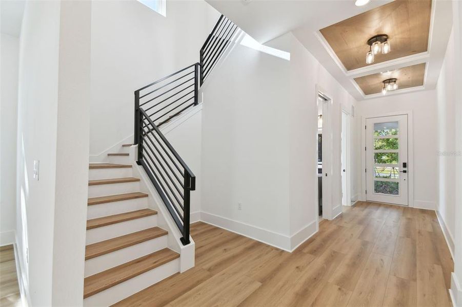 Spacious, unfurnished interior of a new home in , Tampa (Image 47).