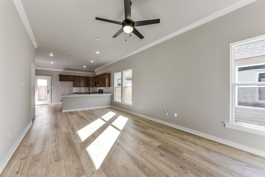 Spacious, unfurnished interior of a new home in Aldeana, Bonney (Image 19).