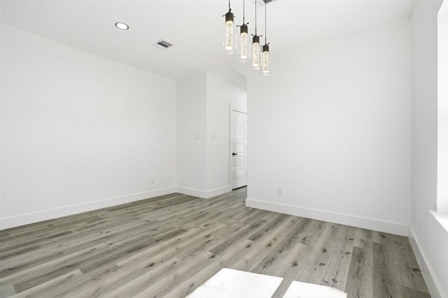 Spacious, unfurnished interior of a new home in , La Porte (Image 12).