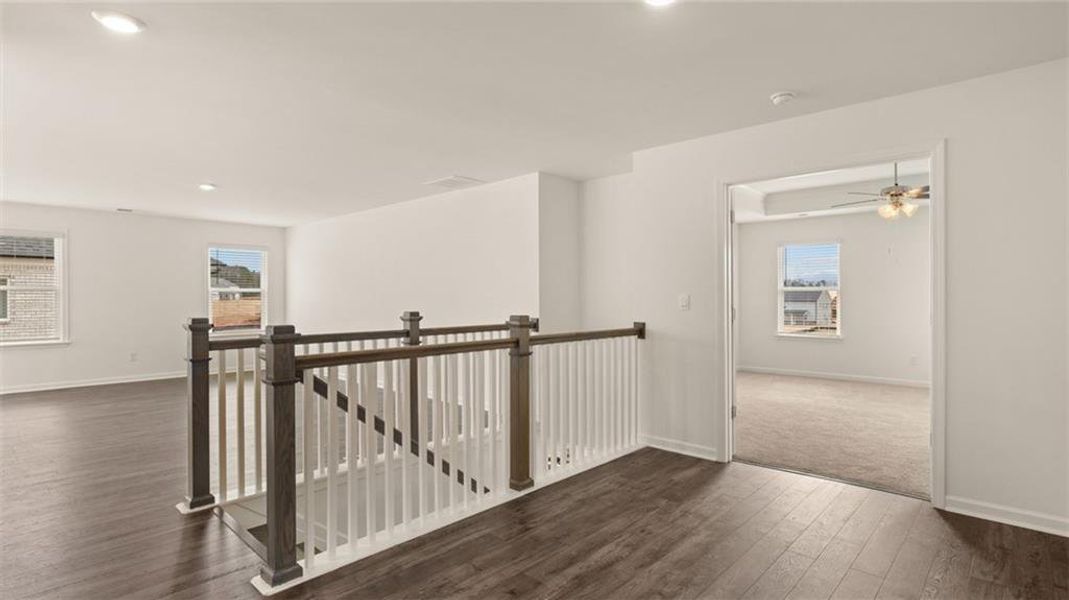 Spacious, unfurnished interior of a new home in Westland, Bogart (Image 21).
