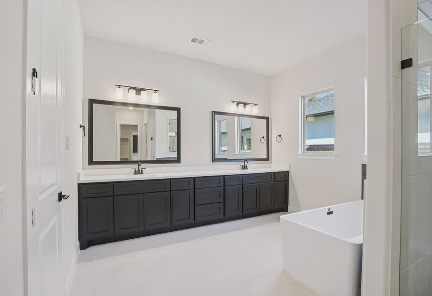 Homesite 6111 primary bath - 14 of 25