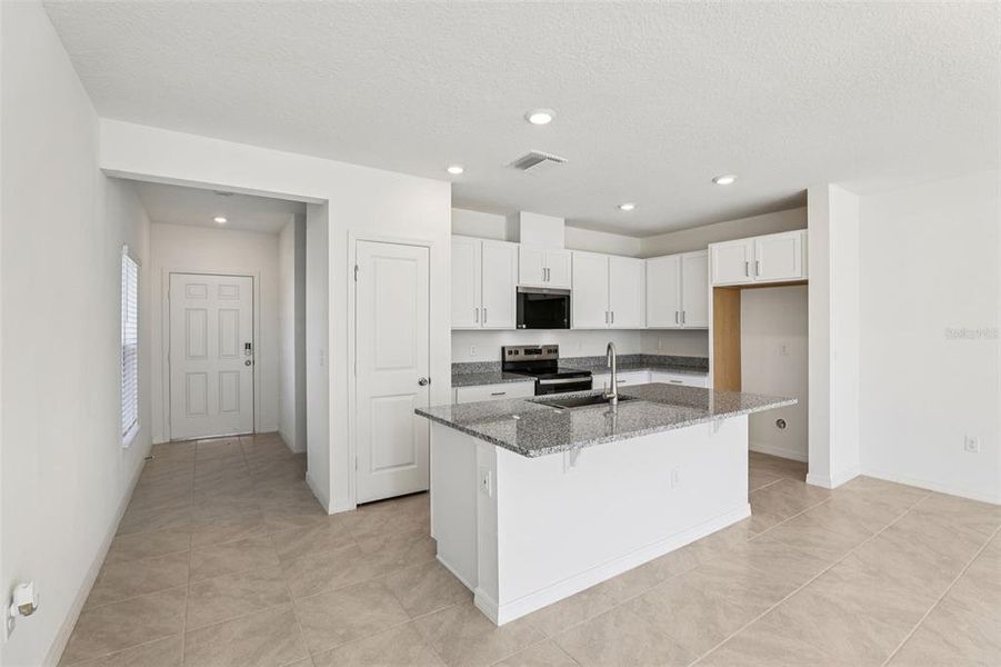 Furnished interior view inside a new home in , Lake Wales (Image 7).