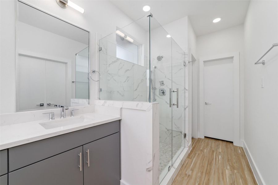 Extraordinary Stand Up Shower