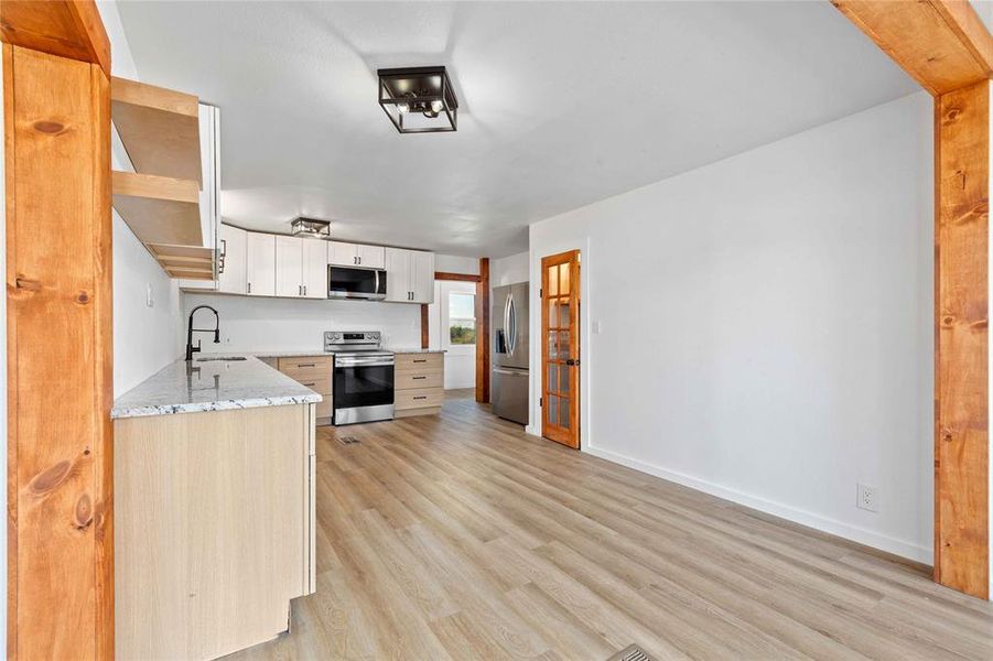 Image 36 of a home in .