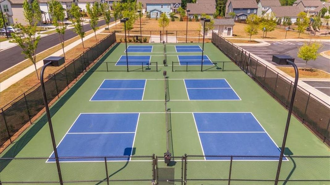 Community amenities in , Acworth (Image 57).