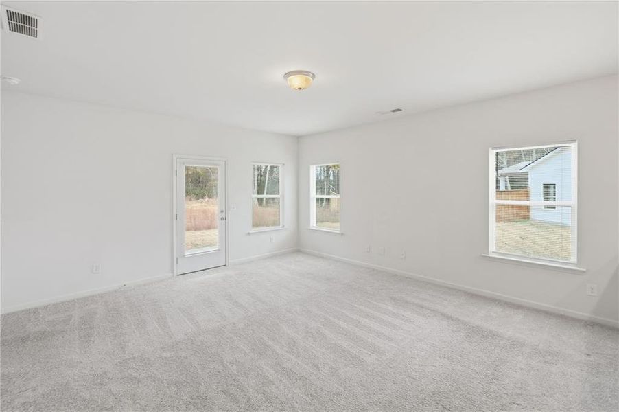 Spacious, unfurnished interior of a new home in , Cartersville (Image 19).