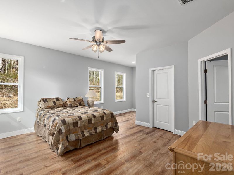 Furnished interior view inside a new home in , Hendersonville (Image 11).