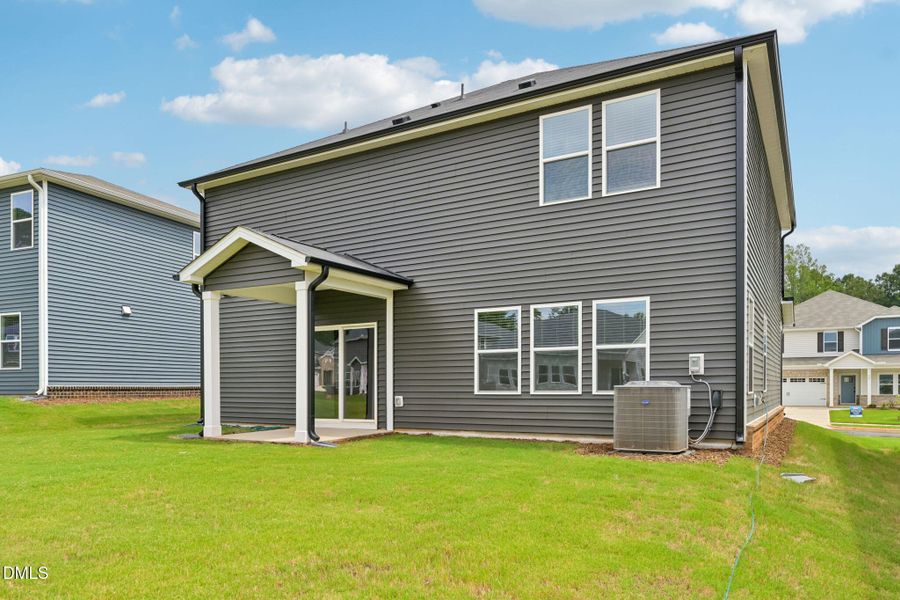 48-web-or-mls-Oak Manor - Raleigh - 716