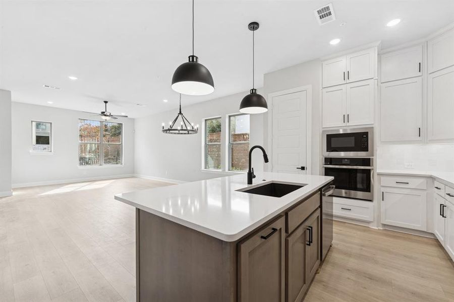Furnished interior view inside a new home in Hillside at Las Colinas, Irving (Image 6). Furnished interior view inside a new home in Hillside at Las Colinas, Irving (Image 6).
