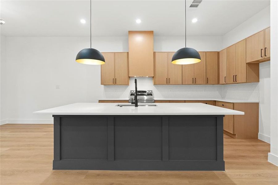 Furnished interior view inside a new home in , Dallas (Image 10).