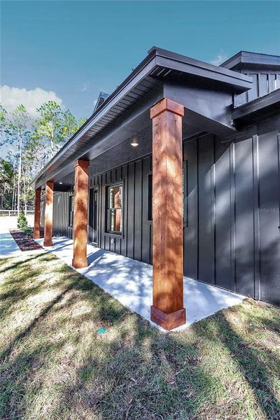 Image 40 of a home in .