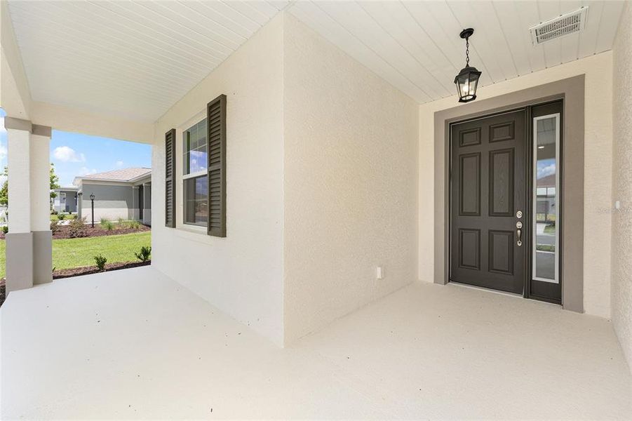 Exterior details and patio area of a home in , Ocala (Image 3). Exterior details and patio area of a home in , Ocala (Image 3).
