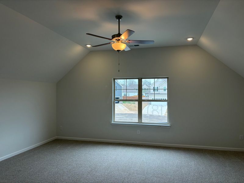 Spacious, unfurnished interior of a new home in Cumberland Estates, Fairview (Image 5).