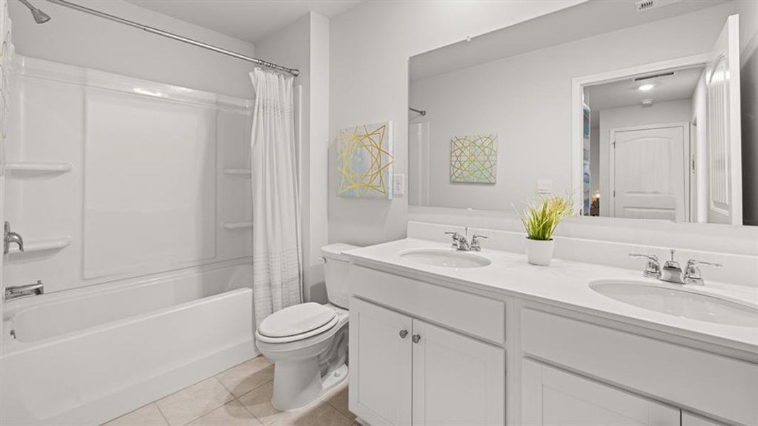 Furnished interior view inside a new home in Oconee Overlook Townhomes, Gainesville (Image 28).