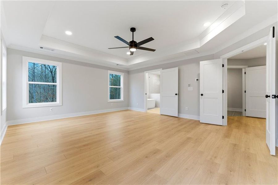 Spacious, unfurnished interior of a new home in Sterlington, Canton (Image 32).