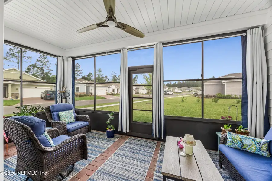 Exterior details and patio area of a home in , Yulee (Image 25).