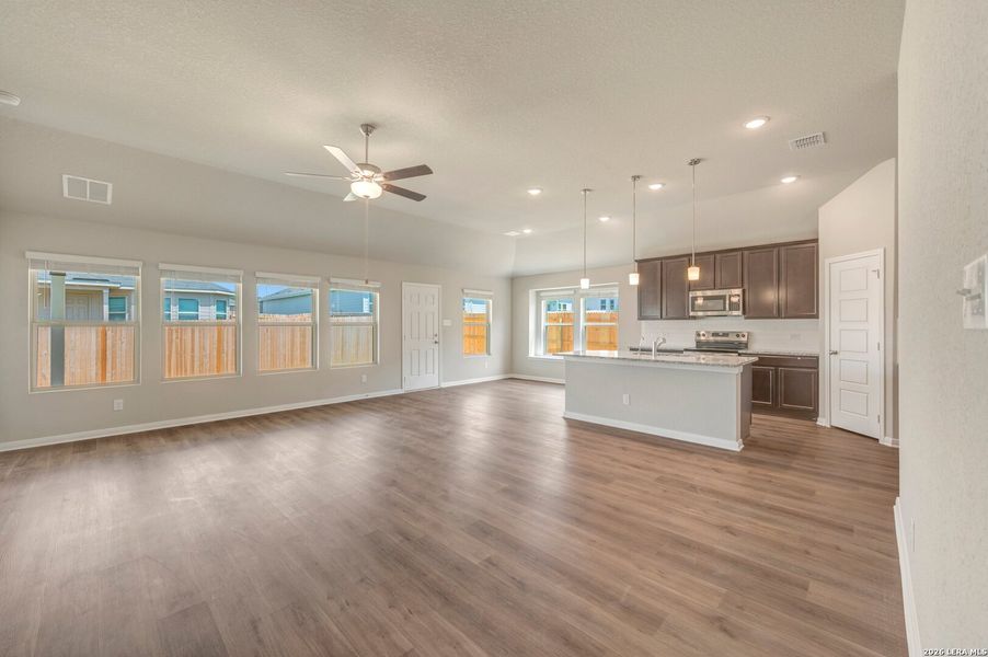 Spacious, unfurnished interior of a new home in Greenspoint Heights, Seguin (Image 27). Spacious, unfurnished interior of a new home in Greenspoint Heights, Seguin (Image 27).