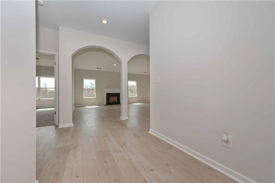 Spacious, unfurnished interior of a new home in , Villa Rica (Image 16).