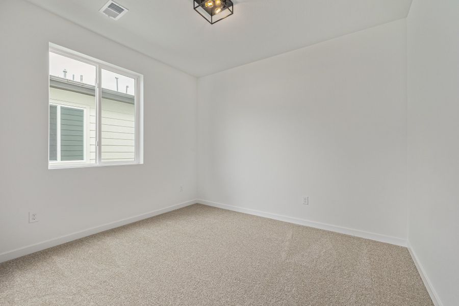 Spacious, unfurnished interior of a new home in Painted Prairie, Aurora (Image 35).