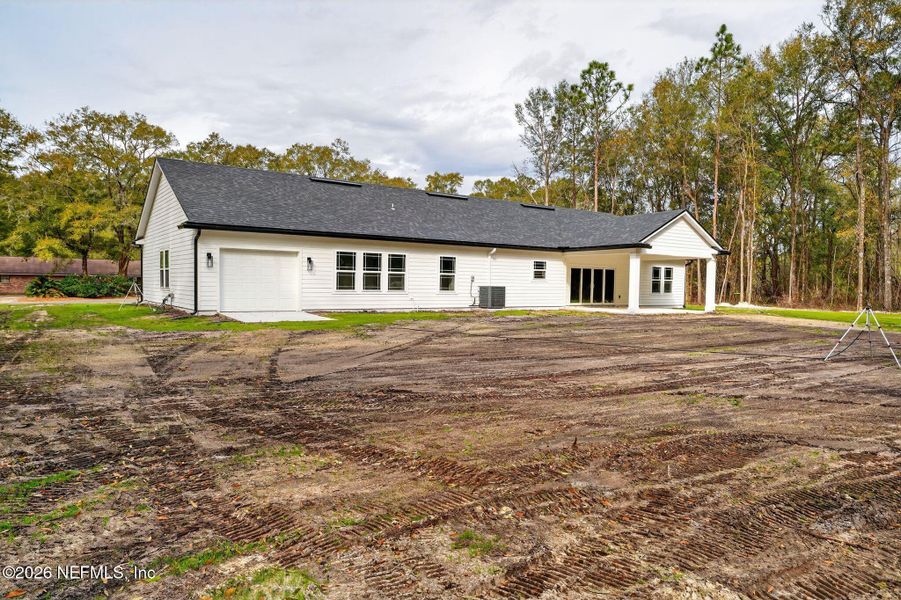 Exterior details and patio area of a home in , Middleburg (Image 25).