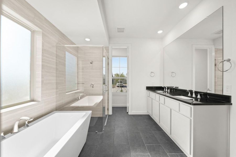 Every day is spa day with a freestanding tub like this!