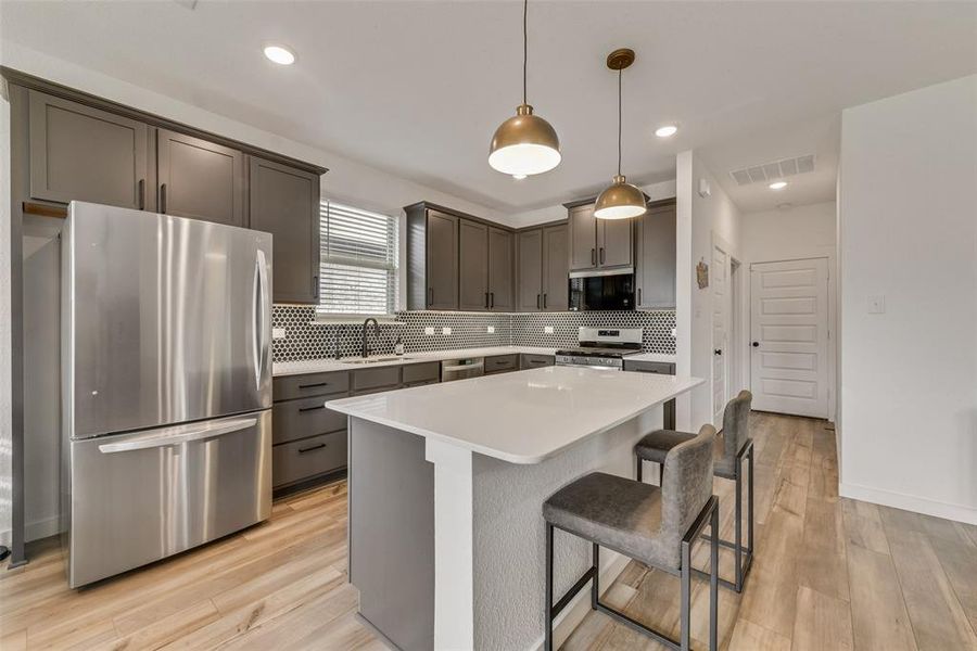 Furnished interior view inside a new home in , Fort Worth (Image 29). Furnished interior view inside a new home in , Fort Worth (Image 29).