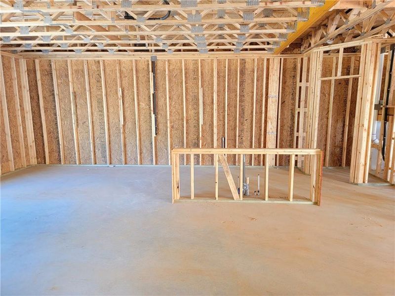 Spacious, unfurnished interior of a new home in The Estates at Casteel, Bethlehem (Image 18).