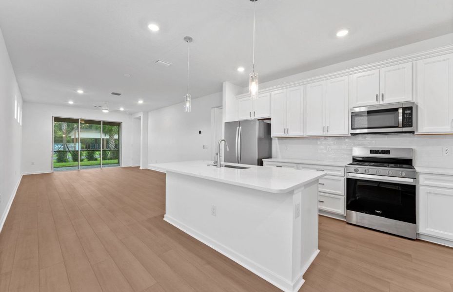 Furnished interior view inside a new home in Del Webb River Reserve, Spring Hill (Image 6).