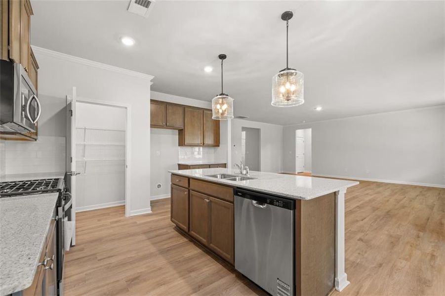 Furnished interior view inside a new home in Fairway 17 at Mirror Lake, Villa Rica (Image 10). Furnished interior view inside a new home in Fairway 17 at Mirror Lake, Villa Rica (Image 10).