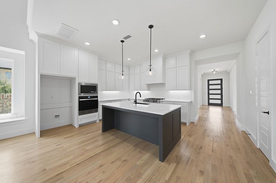 Furnished interior view inside a new home in Estates at Rockhill, Frisco (Image 8).