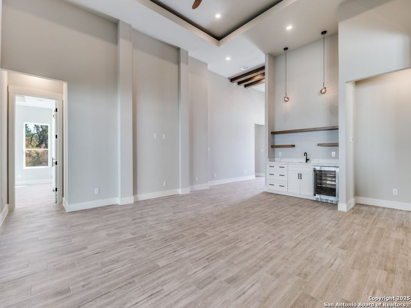 Spacious, unfurnished interior of a new home in , San Antonio (Image 26).