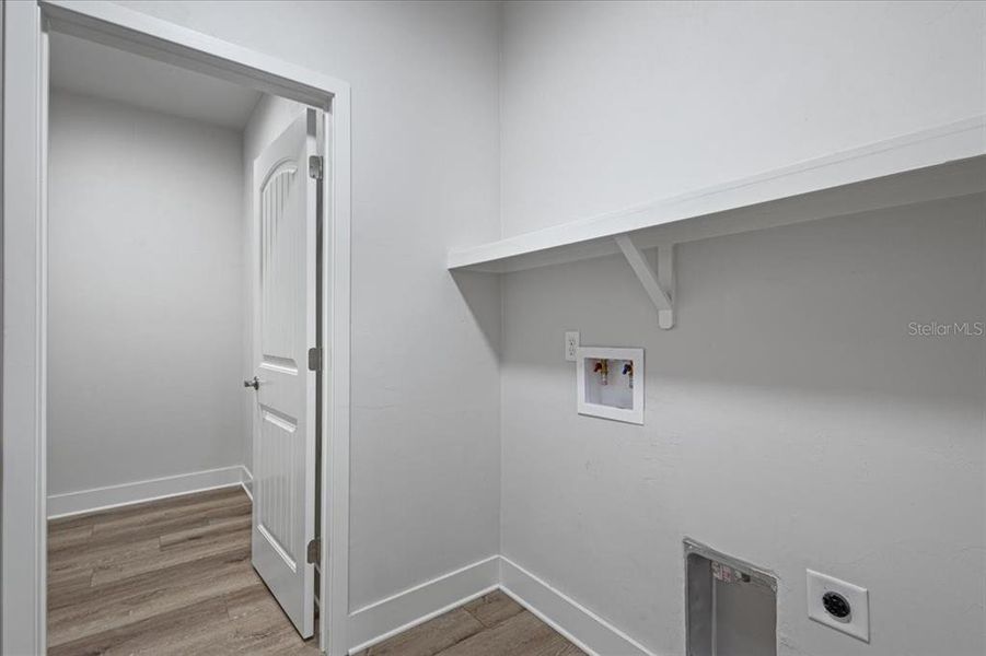 Spacious, unfurnished interior of a new home in , Trenton (Image 32).