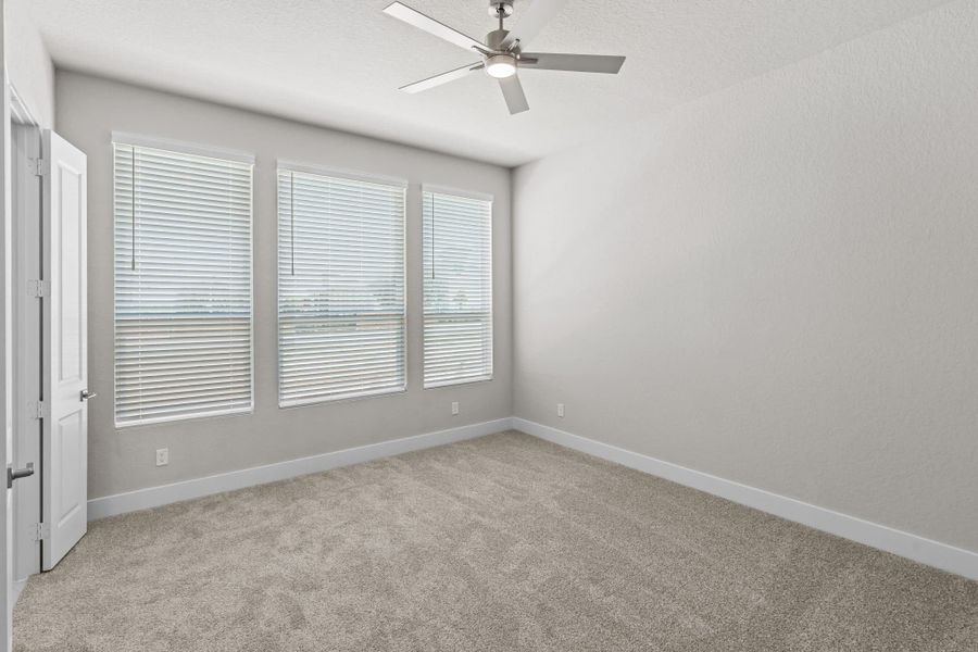 Spacious, unfurnished interior of a new home in Rose Hill, San Antonio (Image 13). Spacious, unfurnished interior of a new home in Rose Hill, San Antonio (Image 13).
