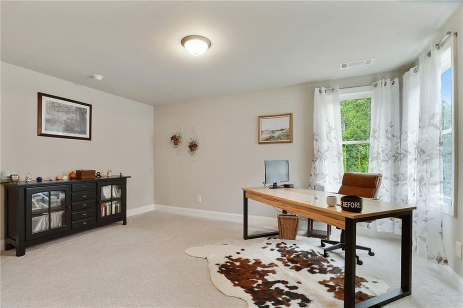 Furnished interior view inside a new home in , Roswell (Image 19).
