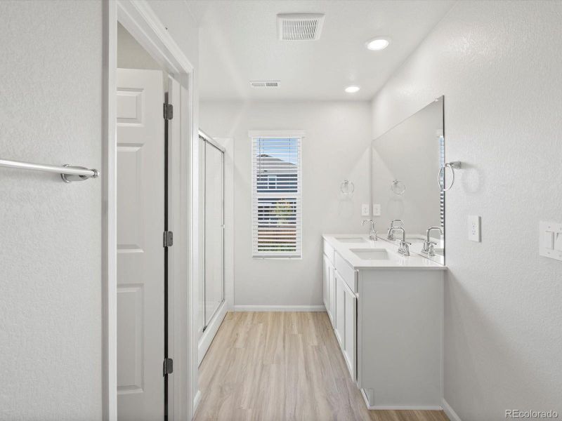 Image 34 of a home in Hidden Valley Farm.