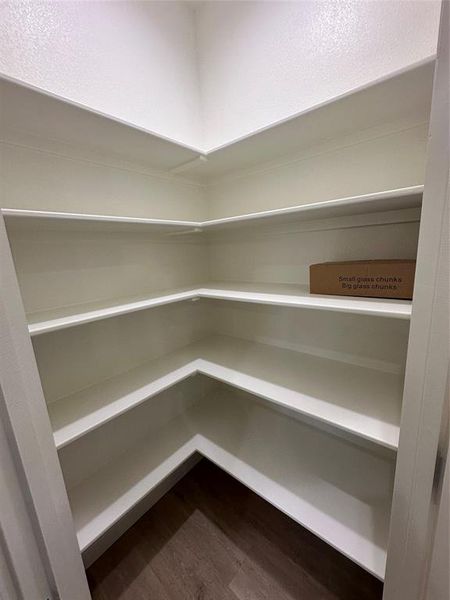 Spacious, unfurnished interior of a new home in , Abilene (Image 24).