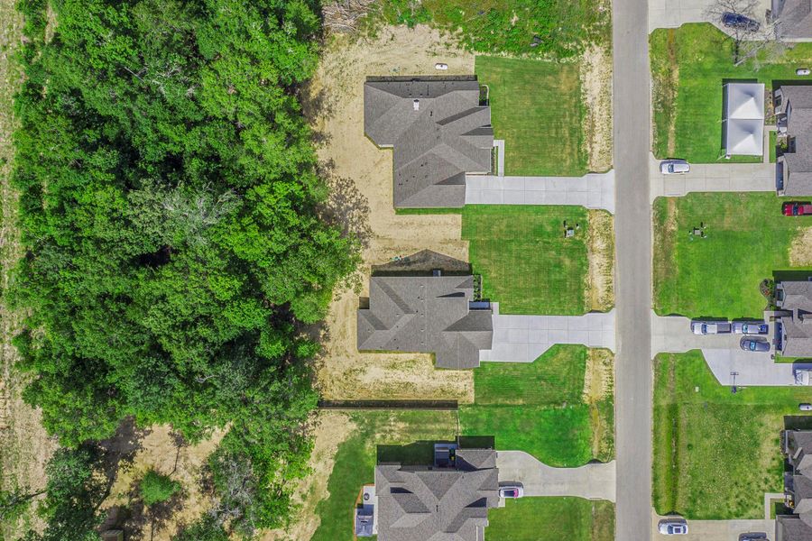 Image 2 of a home in Encino Estates. Image 2 of a home in Encino Estates.