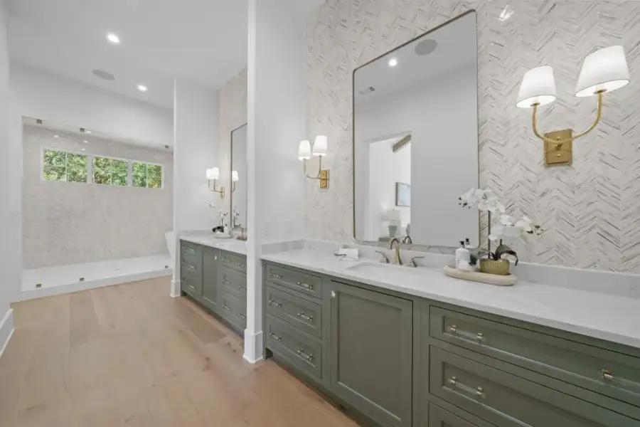 Furnished interior view inside a new home in , Milton (Image 52).