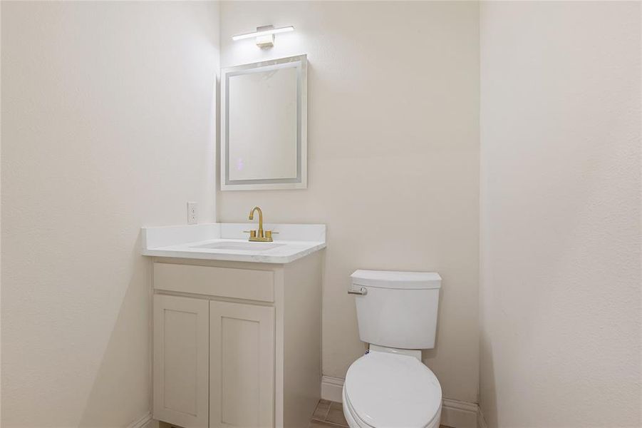 Furnished interior view inside a new home in , Fort Worth (Image 9).