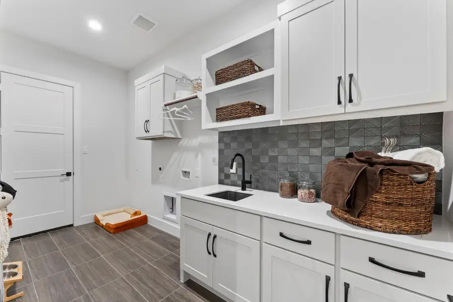 Utility Room Utility Room