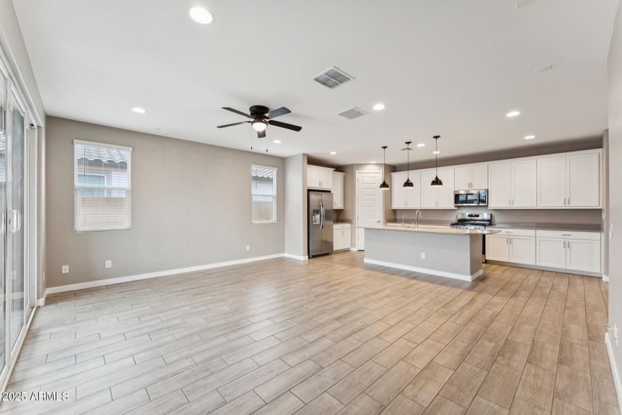 013-living-room 013-living-room